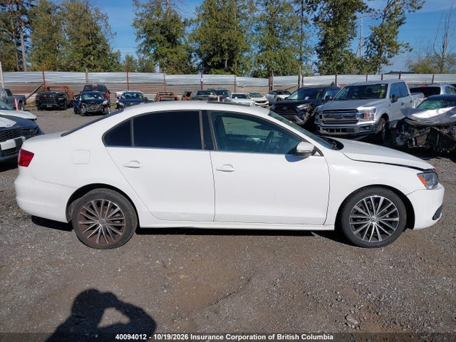 40094012 :رقم المزاد ، 3VWLX7AJ7DM418161 vin ، 2013 Volkswagen Jetta مزاد بيع