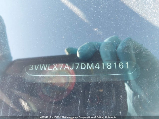 40094012 :رقم المزاد ، 3VWLX7AJ7DM418161 vin ، 2013 Volkswagen Jetta مزاد بيع