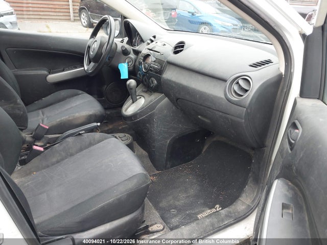 40094021 :رقم المزاد ، JM1DE1KY8E0188964 vin ، 2014 Mazda Mazda2 Gx مزاد بيع