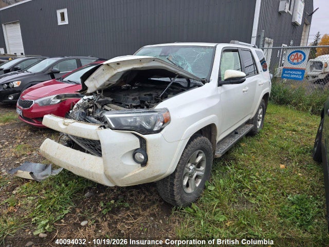 Toyota 4runner 2020 JTEBU5JR0L5754476 Image 2