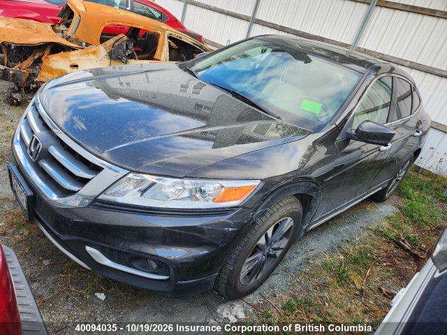 40094035 :رقم المزاد ، 5J6TF2H50DL800352 vin ، 2013 Honda Crosstour Exl مزاد بيع