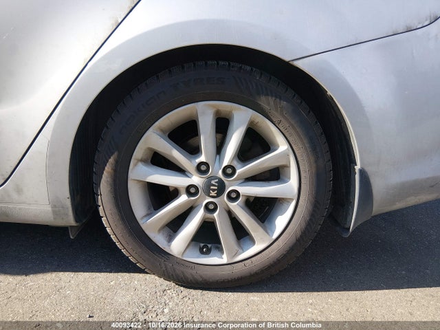 KIA FORTE EX 2017 3KPFL4A80HE003058 Image 12
