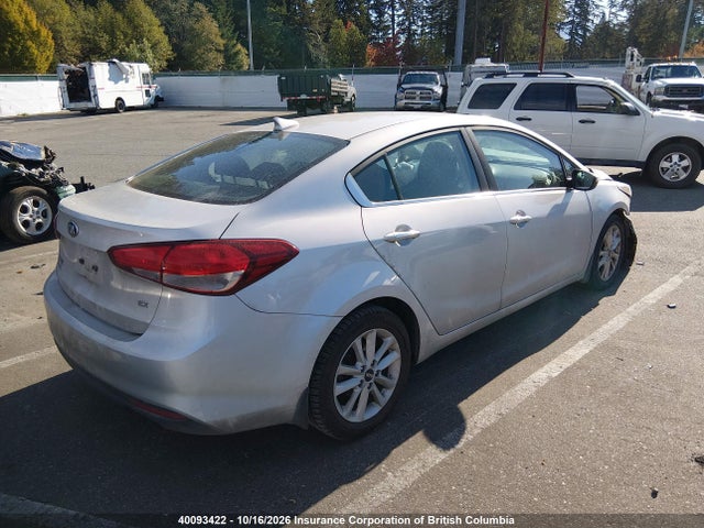KIA FORTE EX 2017 3KPFL4A80HE003058 Image 4