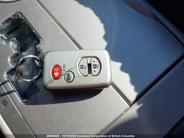 40094048 :رقم المزاد ، 4T1BB46K19U072197 vin ، 2009 Toyota Camry مزاد بيع
