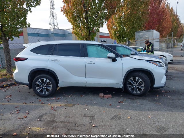 5TDKBRCHXRS139118 Toyota Highlander Hybrid Xle/hybrid Le