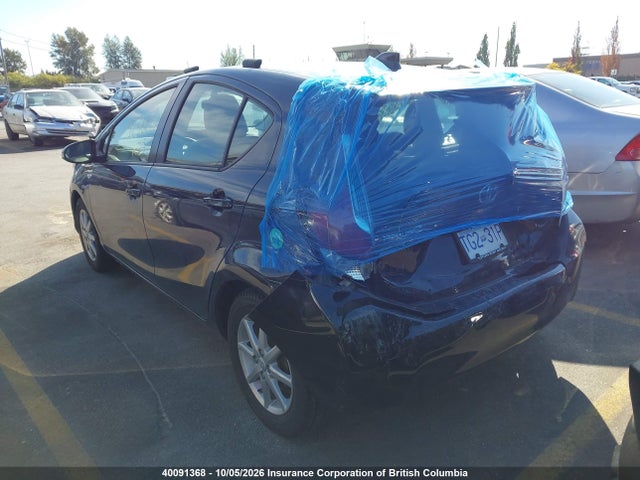 JTDKDTB35F1111054 Toyota PRIUS C