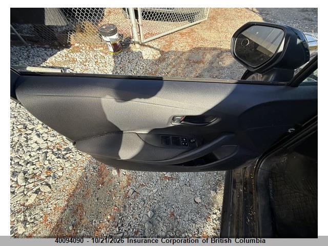 5YFBPMBE6NP285417 Toyota Corolla Le/xle