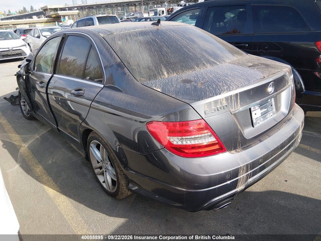 WDDGF8AB7EA958930 Mercedes-Benz C 300 4matic