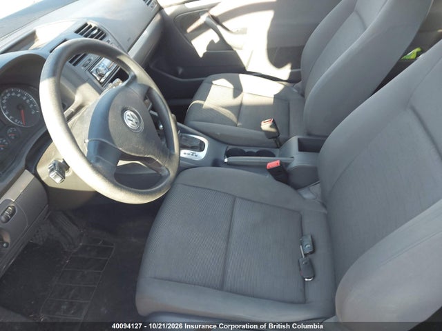 40094127 :رقم المزاد ، WVWBR71K57W276351 vin ، 2007 Volkswagen Rabbit مزاد بيع