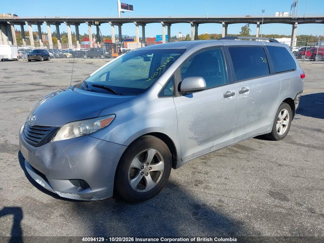 Продажа на аукционе авто 2011 Toyota Sienna, vin: 5TDZK3DC4BS082113, номер лота: 40094129