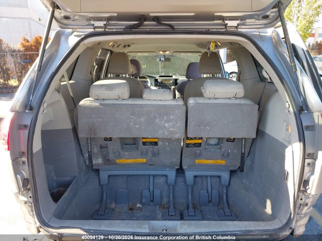 Продажа на аукционе авто 2011 Toyota Sienna, vin: 5TDZK3DC4BS082113, номер лота: 40094129