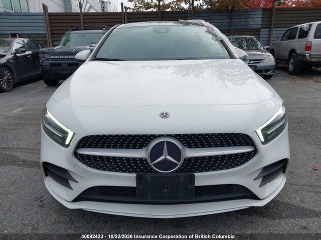 W1K3G4FB0LJ198253 Mercedes-Benz A 220 4matic