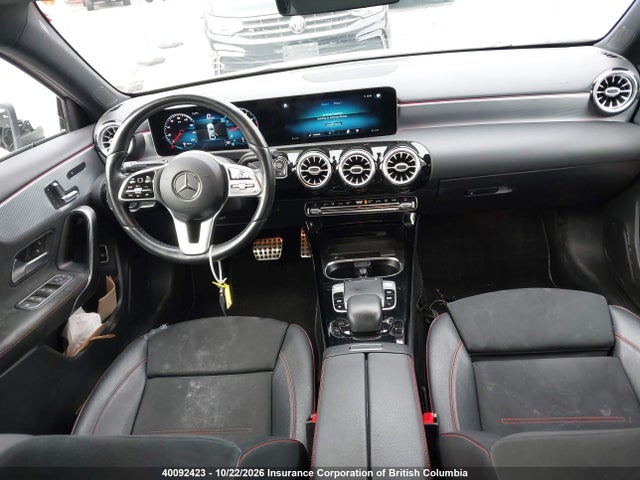 W1K3G4FB0LJ198253 Mercedes-Benz A 220 4matic