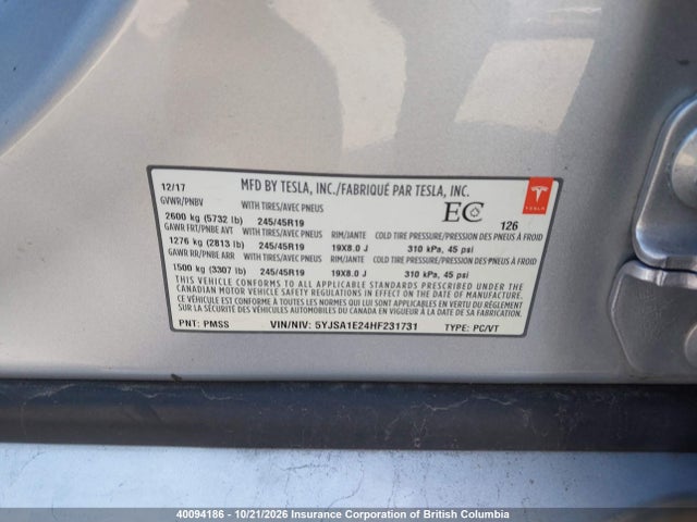 40094186 :رقم المزاد ، 5YJSA1E24HF231731 vin ، 2017 Tesla Model S مزاد بيع