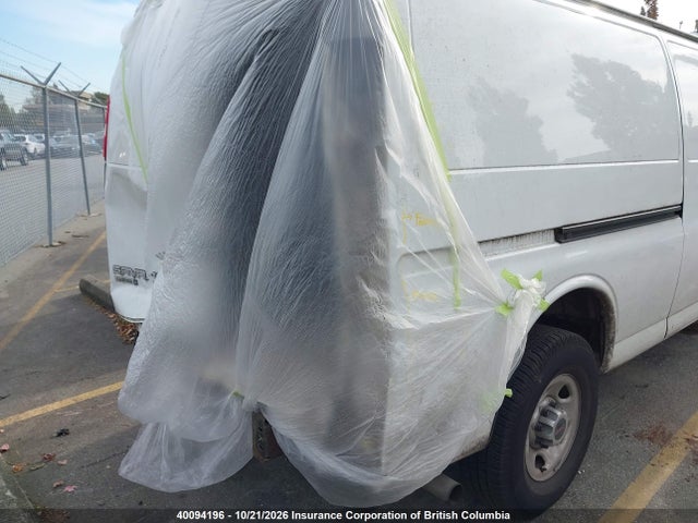 GMC Savana 2500 Work Van 2019 1GTW7BFP1K1223263 Image 4