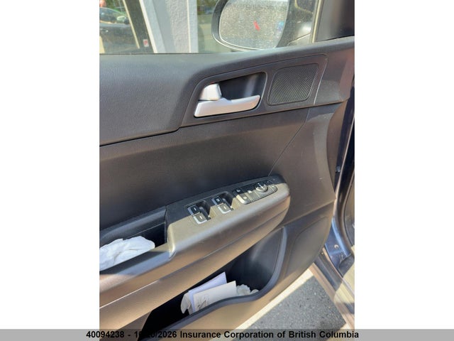Auction sale of the 2018 Kia Sportage Lx, vin: KNDPMCAC6J7479997, lot number: 40094238