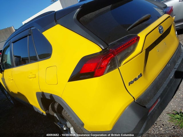 2T3BWRFV0KW041600 Toyota RAV4 LE