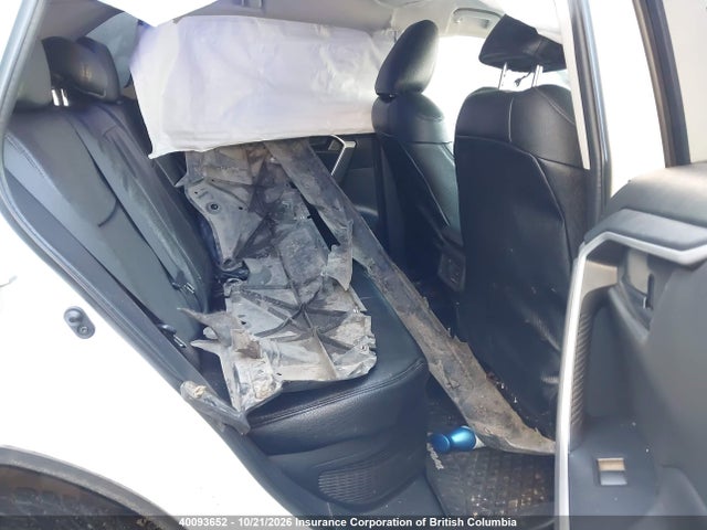 2T3BWRFV0KW041600 Toyota RAV4 LE
