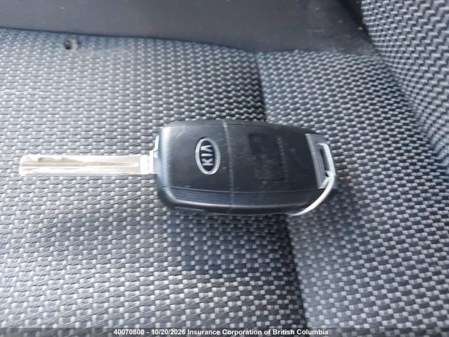 40070800 :رقم المزاد ، 3KPFK4A70HE091779 vin ، 2017 Kia Forte Lx مزاد بيع