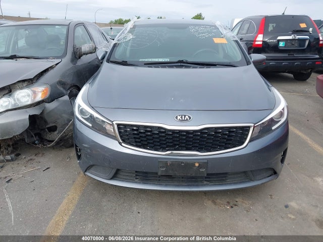 40070800 :رقم المزاد ، 3KPFK4A70HE091779 vin ، 2017 Kia Forte Lx مزاد بيع