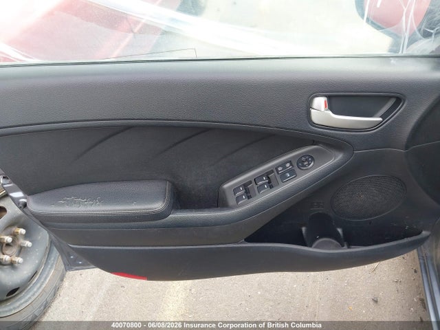 40070800 :رقم المزاد ، 3KPFK4A70HE091779 vin ، 2017 Kia Forte Lx مزاد بيع