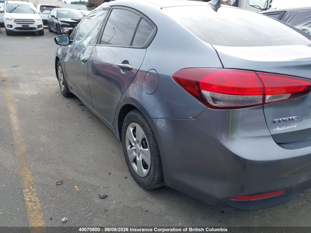 40070800 :رقم المزاد ، 3KPFK4A70HE091779 vin ، 2017 Kia Forte Lx مزاد بيع