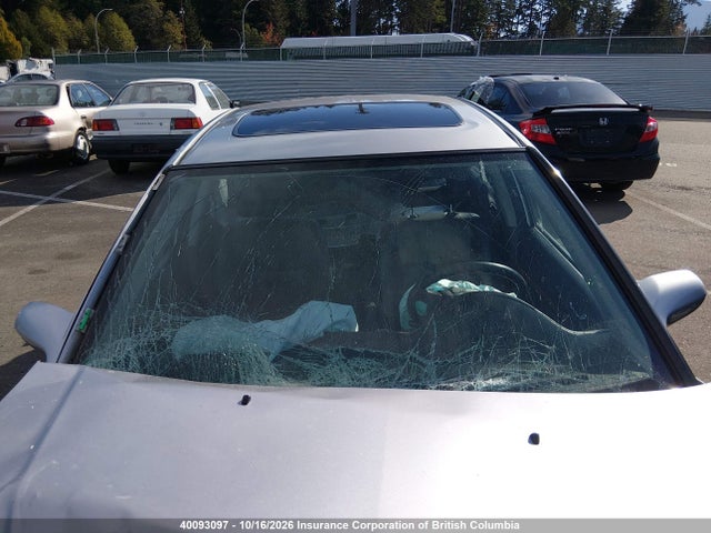 40093097 :رقم المزاد ، 2HHES36844H000094 vin ، 2004 Acura 1.7el Premium مزاد بيع