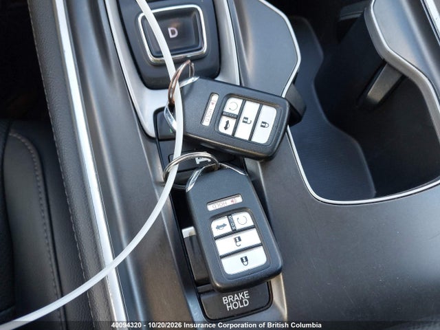 40094320 :رقم المزاد ، 1HGCV3F90KA800091 vin ، 2019 Honda Accord Touring Hybrid مزاد بيع