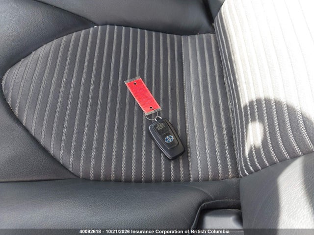 4T1B21HK2LU522930 Toyota Camry Xle/se