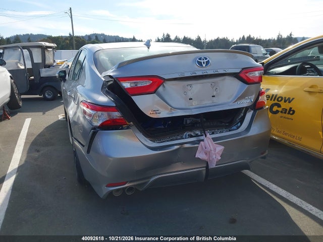 4T1B21HK2LU522930 Toyota Camry Xle/se
