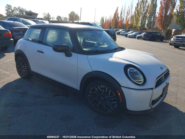 Продаж на аукціоні авто 2025 Mini 3 Door Cooper S, vin: WMW23GD02S2W35745, номер лоту: 40094337