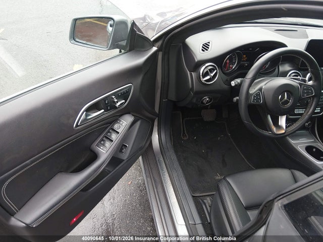 WDDSJ4GB2JN595903 Mercedes-Benz CLA 250 4MATIC