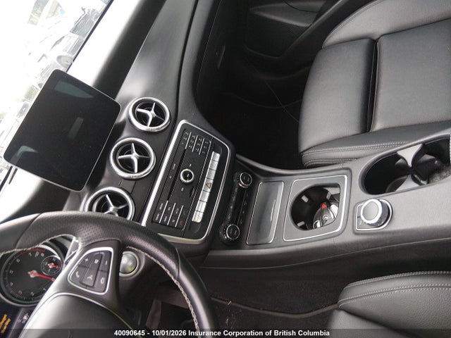 WDDSJ4GB2JN595903 Mercedes-Benz CLA 250 4MATIC