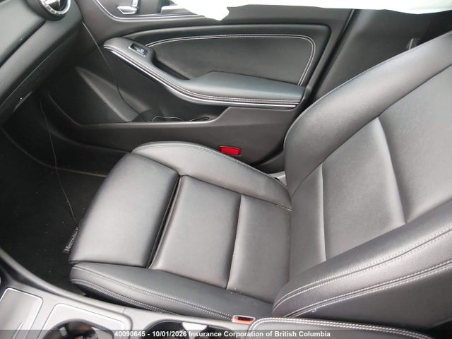 WDDSJ4GB2JN595903 Mercedes-Benz CLA 250 4MATIC