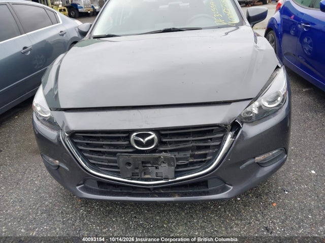 40093154 :رقم المزاد ، 3MZBN1U70JM237817 vin ، 2018 Mazda 3 Sport مزاد بيع