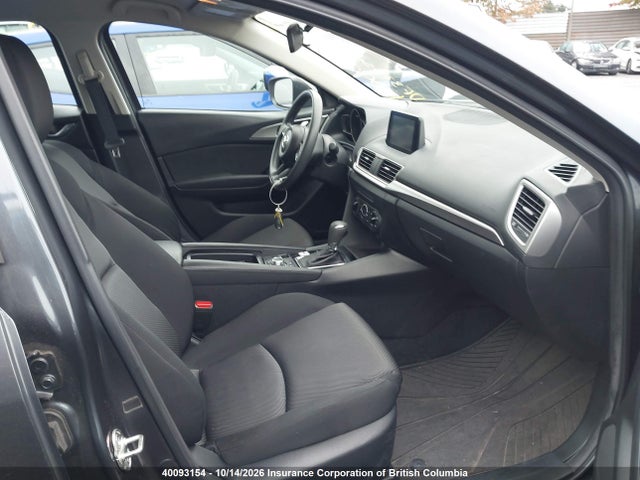 40093154 :رقم المزاد ، 3MZBN1U70JM237817 vin ، 2018 Mazda 3 Sport مزاد بيع