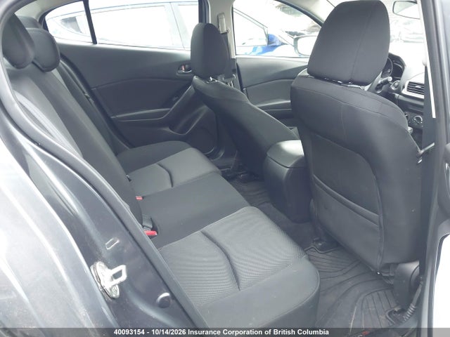 40093154 :رقم المزاد ، 3MZBN1U70JM237817 vin ، 2018 Mazda 3 Sport مزاد بيع