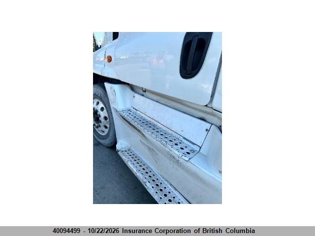 Продаж на аукціоні авто 2013 Freightliner Cascadia 125, vin: 1FUJGLDR3DSFA5574, номер лоту: 40094499
