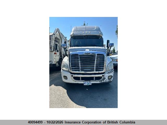 Продаж на аукціоні авто 2013 Freightliner Cascadia 125, vin: 1FUJGLDR3DSFA5574, номер лоту: 40094499