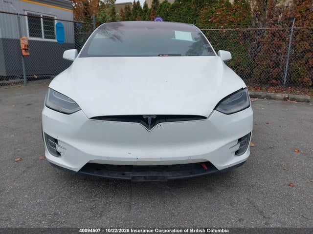 40094507 :رقم المزاد ، 5YJXCBE25GF017920 vin ، 2016 Tesla Model X Awd/standard Range مزاد بيع