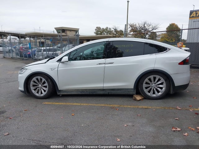 40094507 :رقم المزاد ، 5YJXCBE25GF017920 vin ، 2016 Tesla Model X Awd/standard Range مزاد بيع
