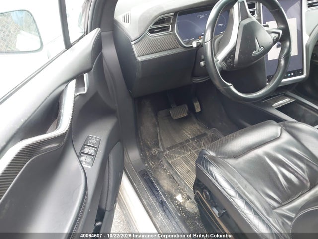 40094507 :رقم المزاد ، 5YJXCBE25GF017920 vin ، 2016 Tesla Model X Awd/standard Range مزاد بيع