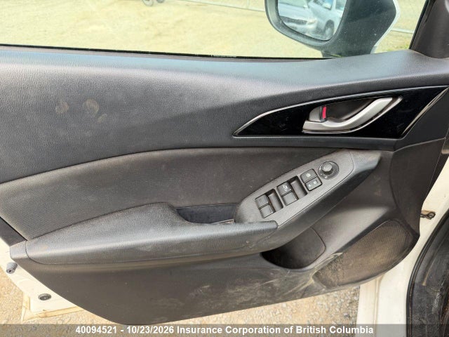 3MZBM1V78FM168254 Mazda 3 TOURING