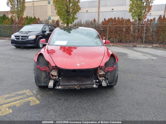 40094569 :رقم المزاد ، 5YJ3E1EA3KF420183 vin ، 2019 Tesla Model 3 مزاد بيع