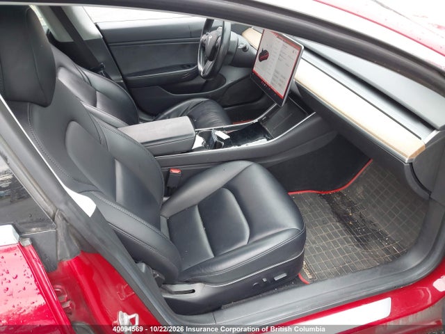 40094569 :رقم المزاد ، 5YJ3E1EA3KF420183 vin ، 2019 Tesla Model 3 مزاد بيع
