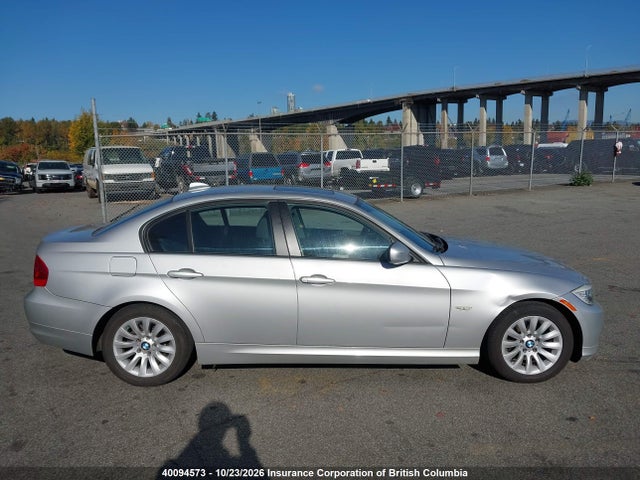 Продажа на аукционе авто 2009 Bmw 323i, vin: WBAPG73539A640024, номер лота: 40094573