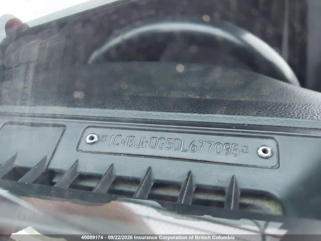40089174 :رقم المزاد ، 1C4BJWDG5DL677095 vin ، 2013 Jeep Wrangler Unlimited Sport مزاد بيع