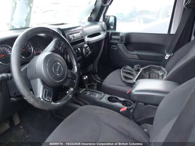 40089174 :رقم المزاد ، 1C4BJWDG5DL677095 vin ، 2013 Jeep Wrangler Unlimited Sport مزاد بيع