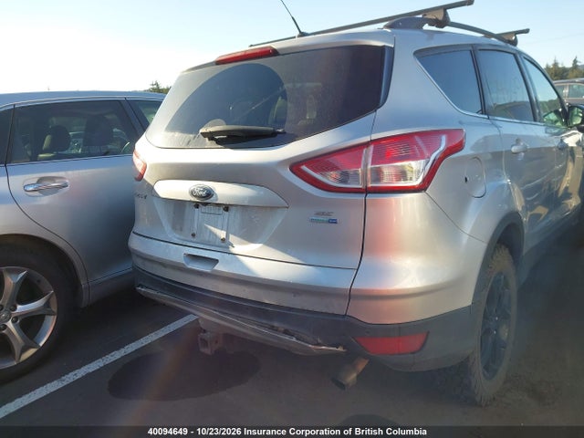 Ford ESCAPE SE 2015 1FMCU9G9XFUC45816 Image 4