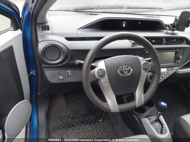 JTDKDTB35E1572401 Toyota Prius